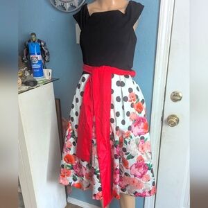Elsa  J Red and White Tiered Fit and Flare Midi Skirtsa